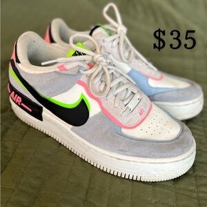 Lightly worn women’s Nikes